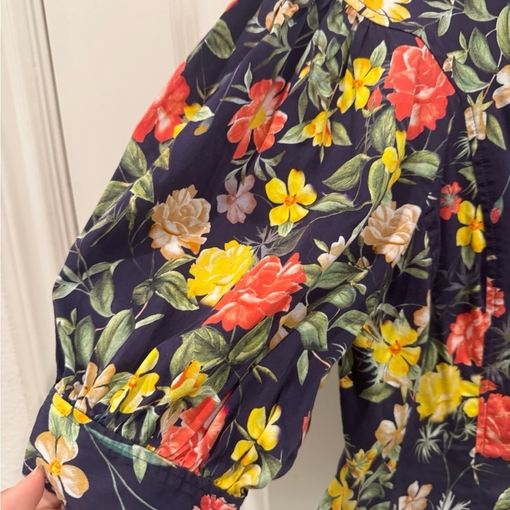 Marissa Webb Puff Sleeve Floral Crop Top size 6 $219 - Picture 4 of 6